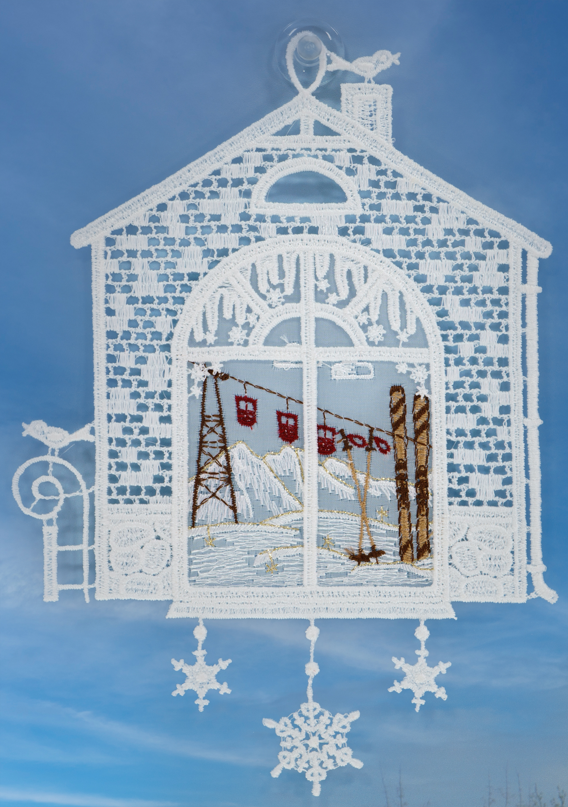 Plauener Spitze Fensterbild Weihnachten 24 cm Skipiste Stickerei  Weihnachtsdekoration Fensterdekoration Winter Weiß Voile Bestickt mit  Saugnapf