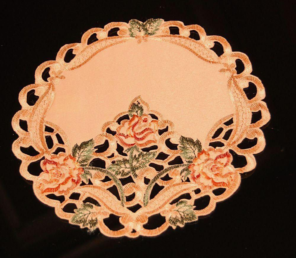 SOMMER Tischdecke Tischläufer Mitteldecke Deckchen Decke BESTICKT Rosen Apricot